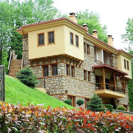 Roes Suites Káto Loutrákion Exteriér fotografie