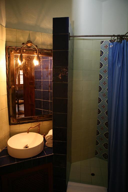 Roes Suites Káto Loutrákion Exteriér fotografie